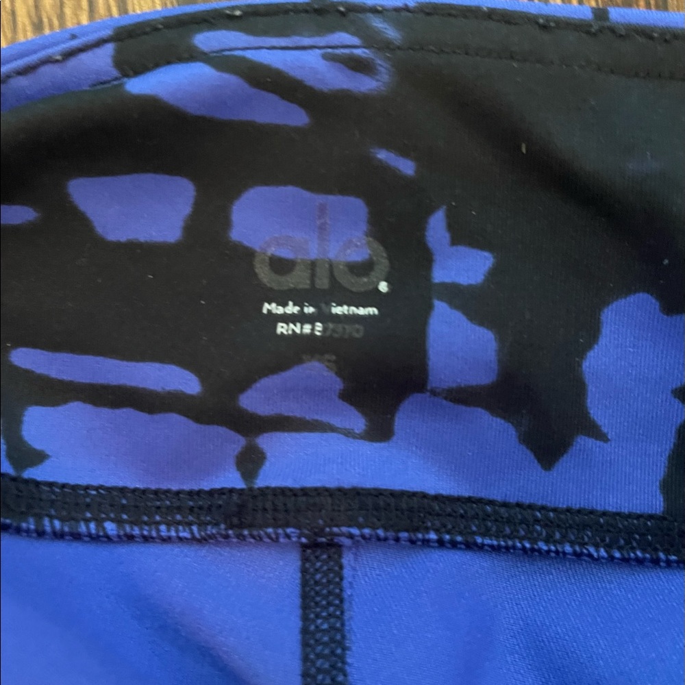 ALO Leggings